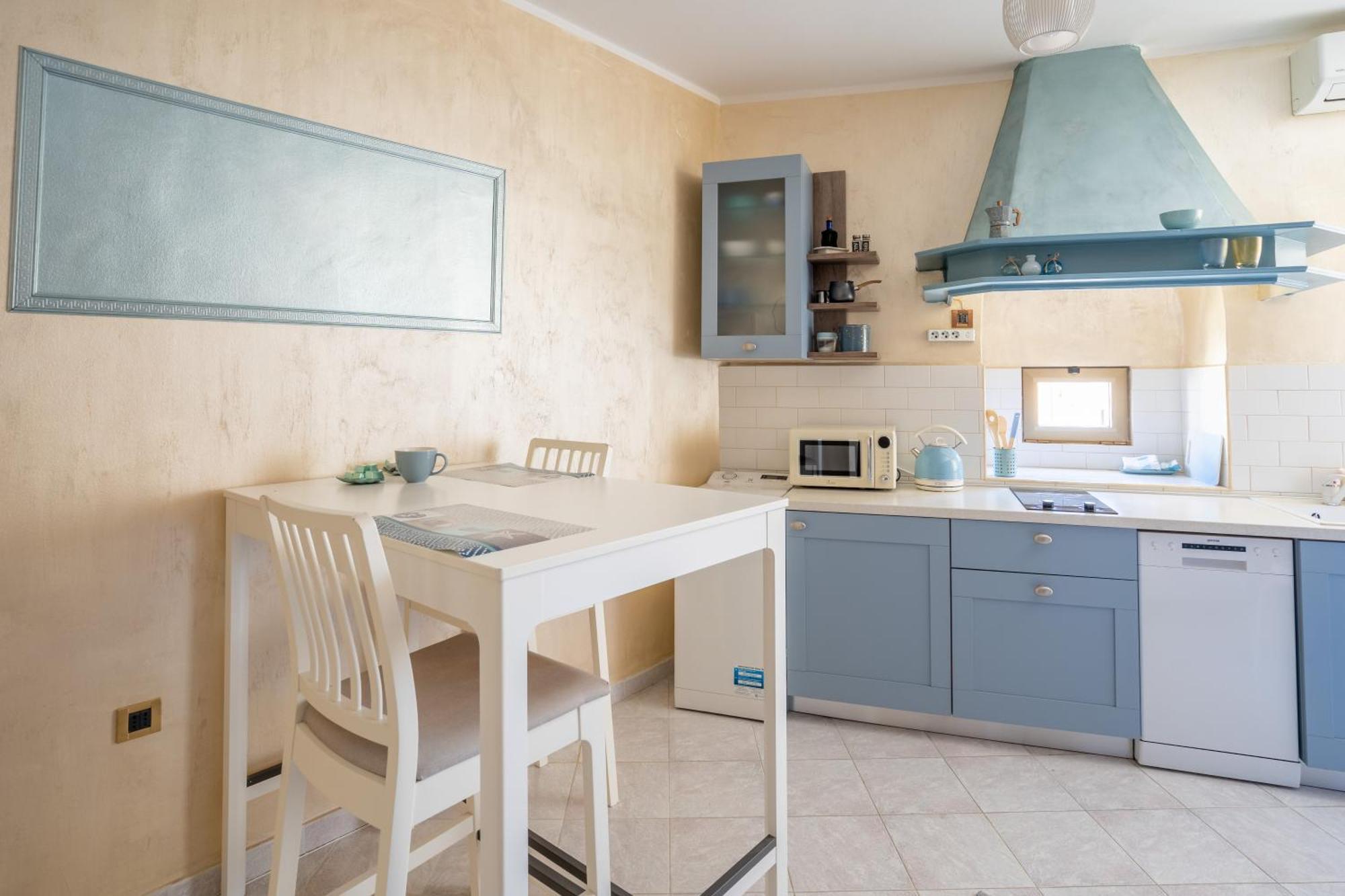 Central Apartments Circolo Ровинь Экстерьер фото