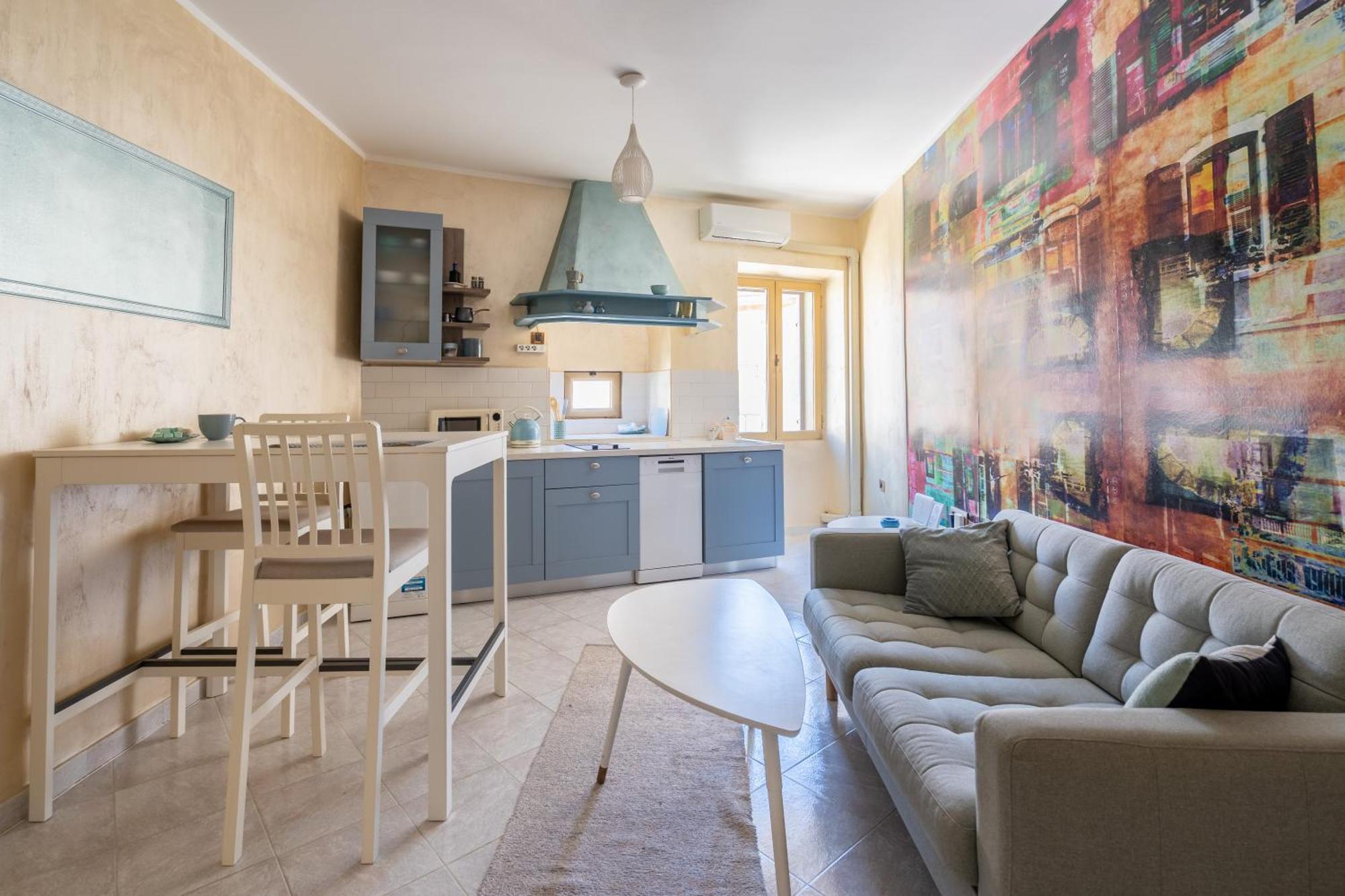 Central Apartments Circolo Ровинь Экстерьер фото